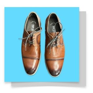 Never worn before Stacy Abrams DICKINSON Cap Toe Oxford dress shoes